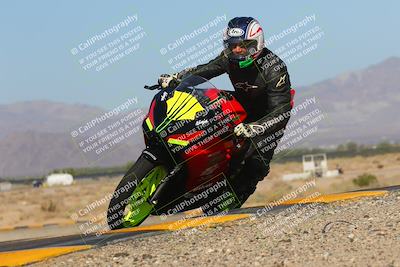 media/Oct-08-2022-SoCal Trackdays (Sat) [[1fc3beec89]]/Turn 9 Inside (10am)/